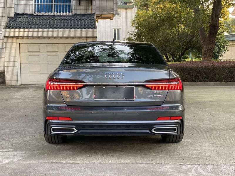 奥迪A6L 45TFSI 2021款 2.0T 自动 臻选致雅型 (国Ⅵ) 