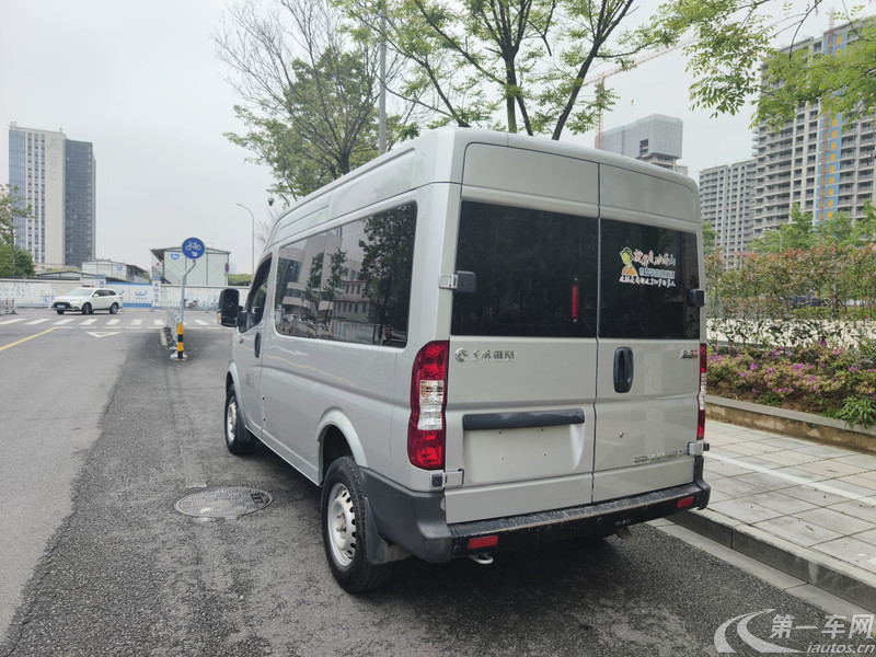 东风御风 2021款 2.3T 手动 短轴中顶VAN车 (国Ⅵ) 