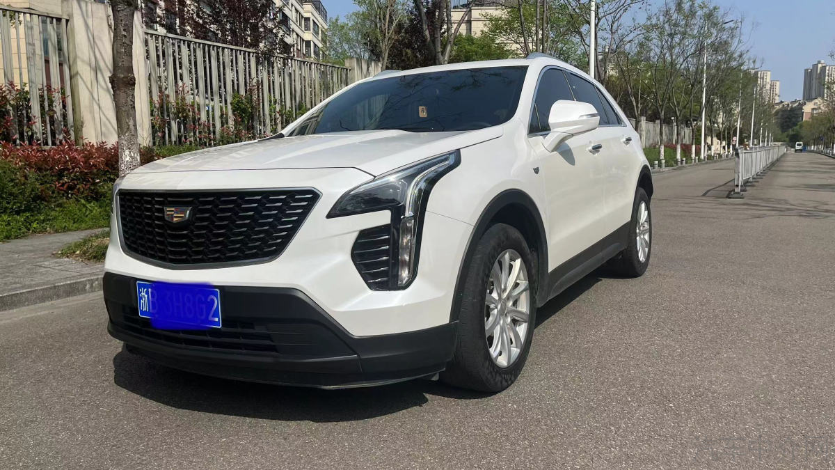凯迪拉克XT4 2021款 2.0T 自动 28T铂金版 价格0万 