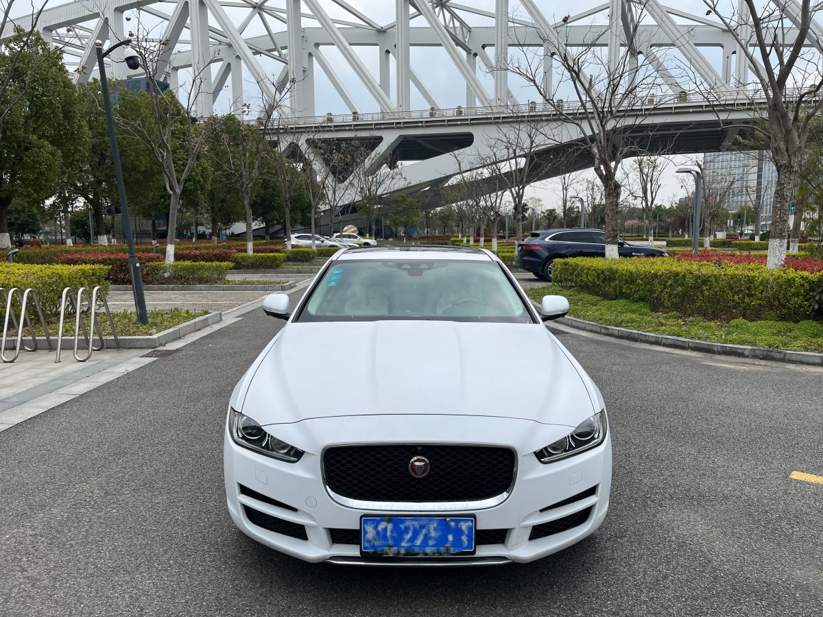 捷豹XEL 2018款 2.0T 自动 后驱 豪华版 价格0万 