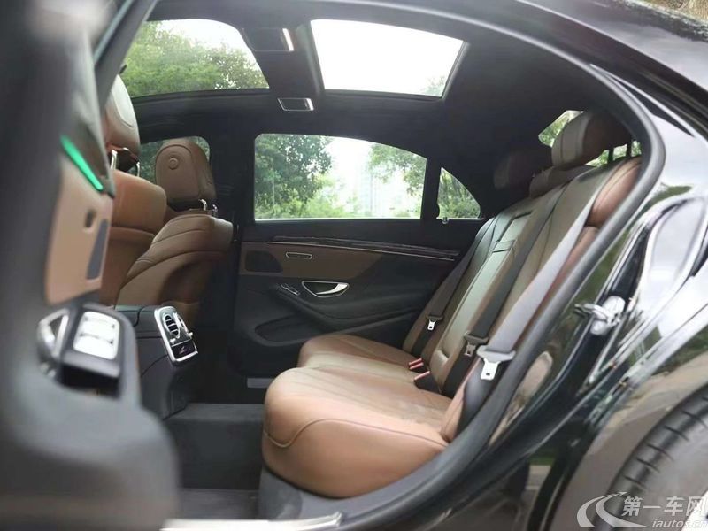 奔驰S级 S350L [进口] 2020款 3.0T 自动 汽油 尊享型臻藏版 