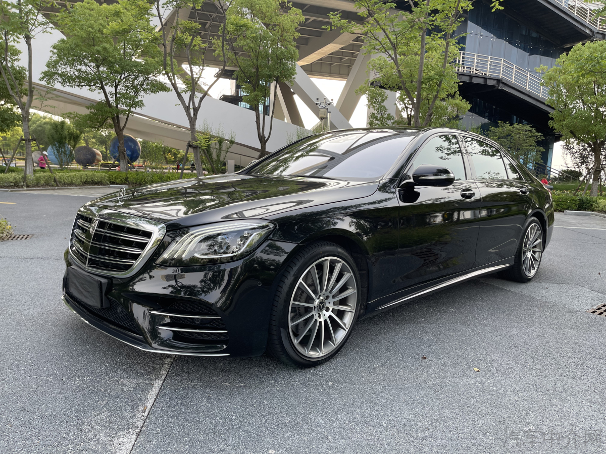 奔驰S级 S350L [进口] 2019款 3.0T 自动 汽油 臻藏版豪华型价格0万 
