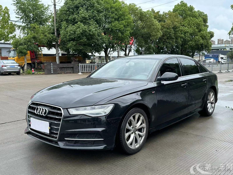 奥迪A6L 35TFSI 2018款 2.0T 自动 时尚型30周年纪念版 (国Ⅴ) 