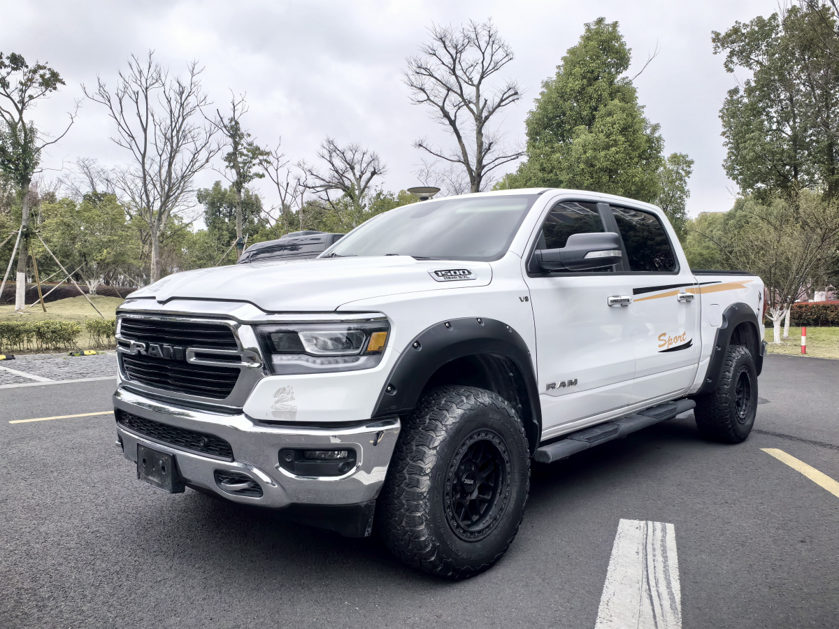 道奇Ram [进口] 2020款 5.7L 自动 汽油 欧规版平行进口价格0万