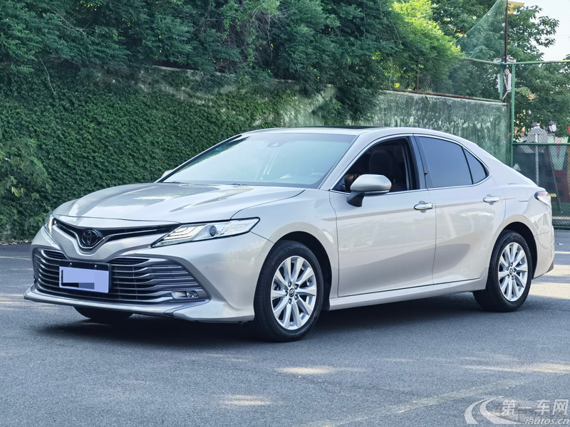 丰田凯美瑞 2019款 2.0L 自动 改款豪华版 (国Ⅵ) 