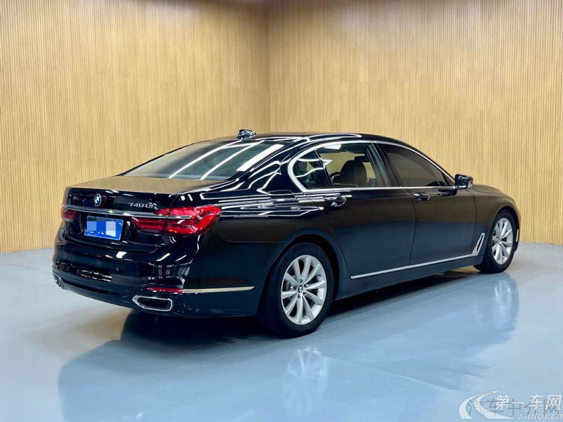 宝马7系 730Li [进口] 2017款 2.0T 自动 汽油 豪华型 