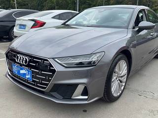 奥迪A7掀背 45TFSI 2.0T 自动 臻选型 