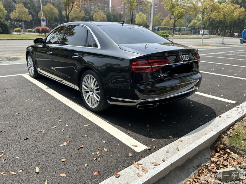 奥迪A8L 50 [进口] 2014款 3.0T 自动 汽油 尊贵型 