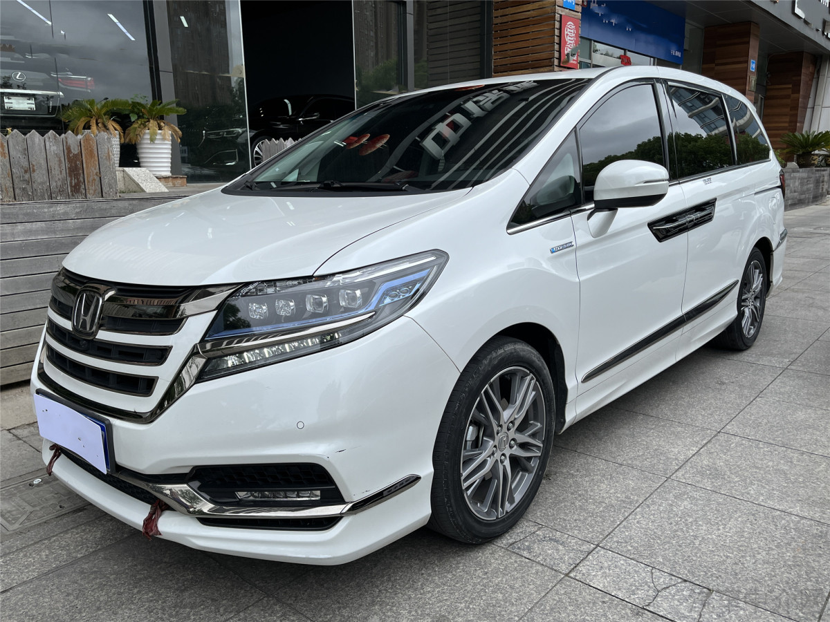 本田艾力绅 2019款 2.0L 自动 7座 至尊版 价格0万