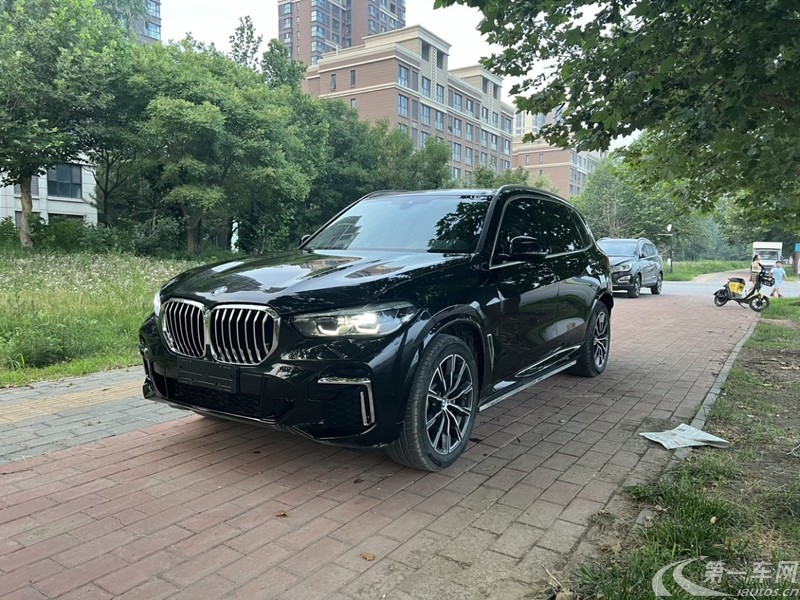 宝马X5 xDrive30Li 2023款 2.0T 自动 M运动套装 (国Ⅵ) 