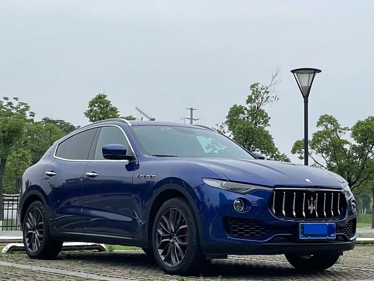 玛莎拉蒂Levante [进口] 2019款 3.0T 自动 标准版 价格0万 