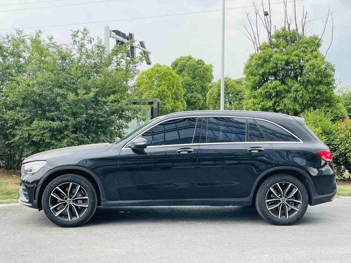 奔驰GLC GLC260L 2022款 2.0T 自动 豪华型 价格0万 