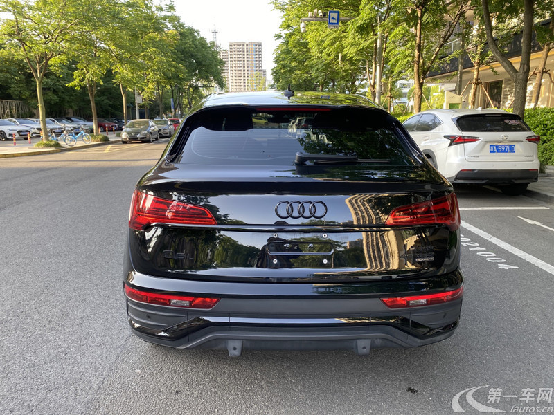 奥迪Q5L 40TFSI 2024款 2.0T 自动 时尚动感型 (国Ⅵ) 