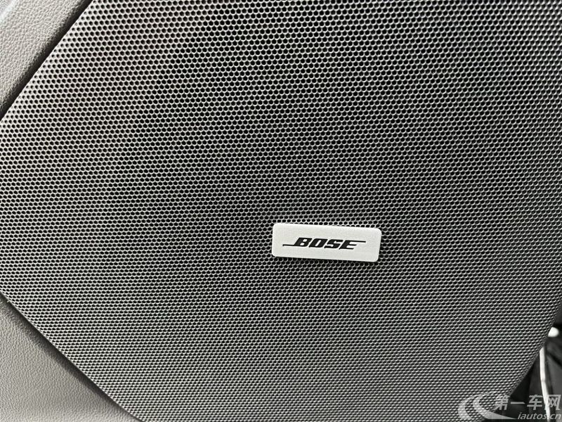 凯迪拉克XT5 2022款 2.0T 自动 豪华型蜂鸟版 (国Ⅵ) 