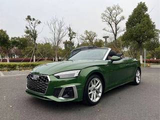 奥迪A5敞篷 40TFSI 2.0T 自动 时尚动感型 