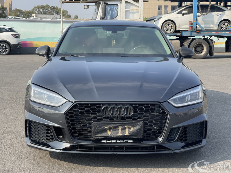 奥迪A5掀背 45TFSI [进口] 2019款 2.0T 自动 汽油 运动型 