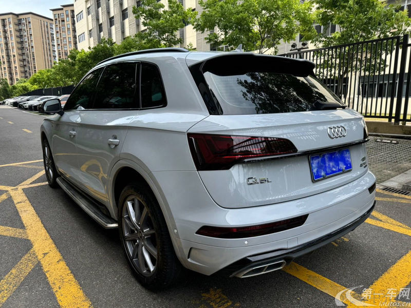 奥迪Q5L 45TFSI 2021款 2.0T 自动 臻选动感型 (国Ⅵ) 