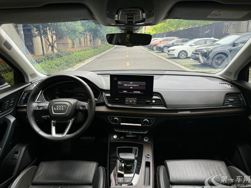 奥迪Q5L 45TFSI 2021款 2.0T 自动 臻选动感型 (国Ⅵ) 