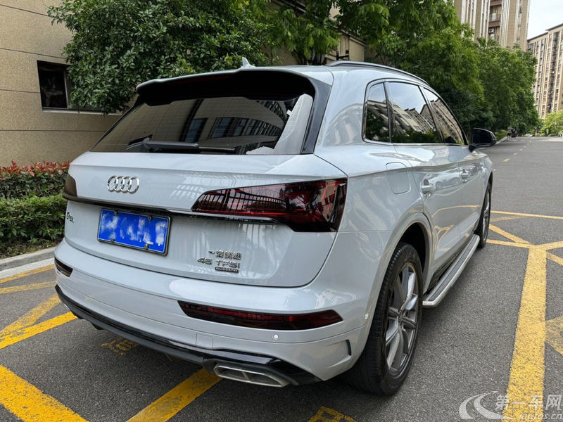 奥迪Q5L 45TFSI 2021款 2.0T 自动 臻选动感型 (国Ⅵ) 