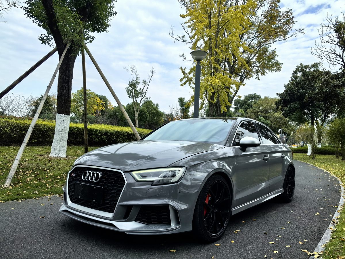 奥迪RS3 [进口] 2017款 2.5T 自动 四驱价格0万