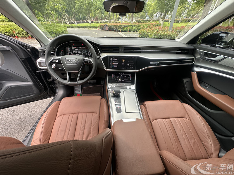 奥迪A6L 40TFSI 2021款 2.0T 自动 豪华动感型 (国Ⅵ) 