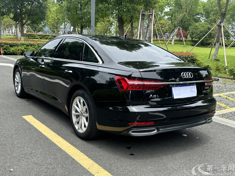 奥迪A6L 40TFSI 2021款 2.0T 自动 豪华动感型 (国Ⅵ) 