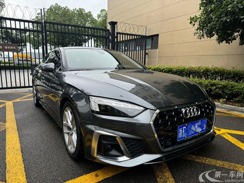 奥迪A5掀背 40TFSI [进口] 2021款 2.0T 自动 汽油 豪华动感型 