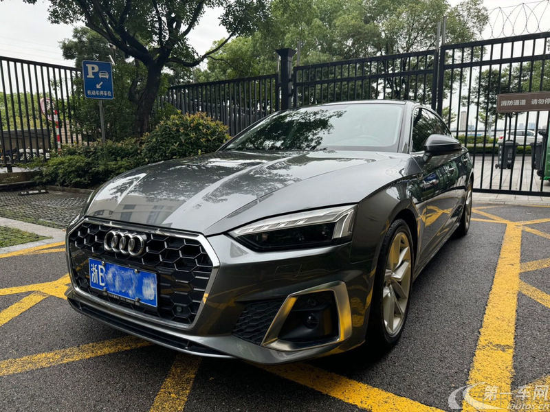 奥迪A5掀背 40TFSI [进口] 2021款 2.0T 自动 汽油 豪华动感型 