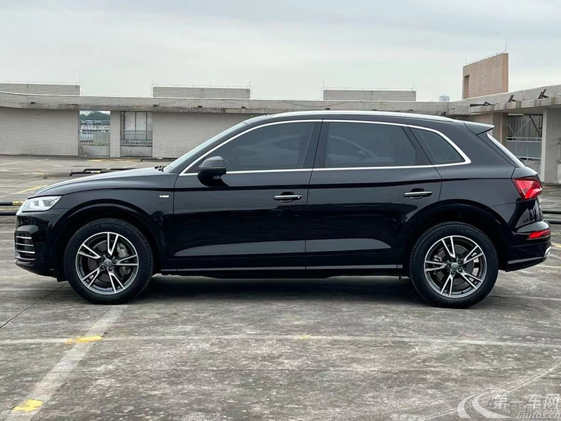 奥迪Q5L 45TFSI 2018款 2.0T 自动 尊享豪华运动型 (国Ⅴ) 