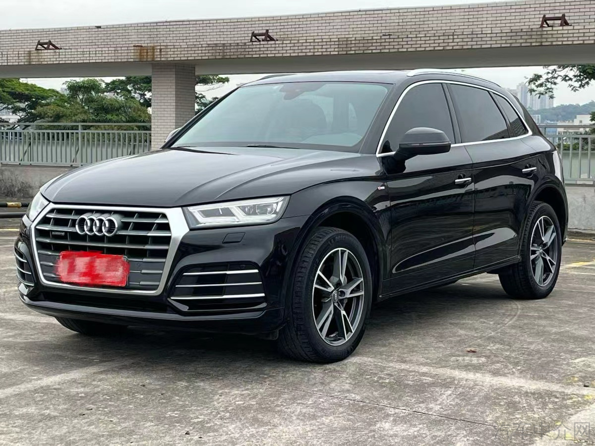 奥迪Q5L 45TFSI 2018款 2.0T 自动 尊享豪华运动型 价格0万