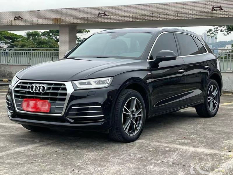 奥迪Q5L 45TFSI 2018款 2.0T 自动 尊享豪华运动型 (国Ⅴ) 