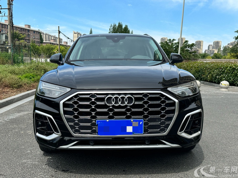 奥迪Q5L 45TFSI 2021款 2.0T 自动 豪华动感型 (国Ⅵ) 