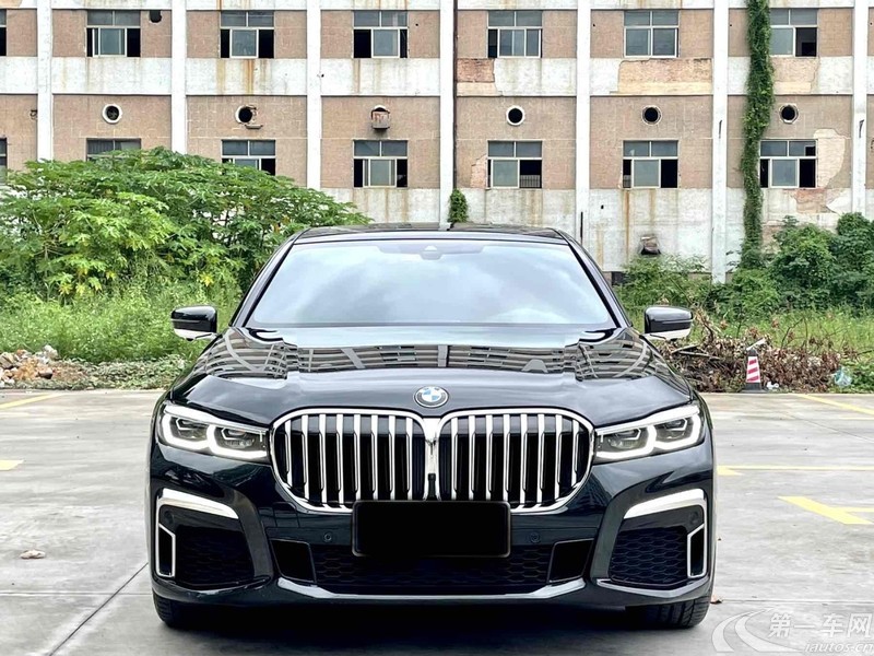 宝马7系 740Li [进口] 2019款 3.0T 自动 汽油 尊享型M运动套装 