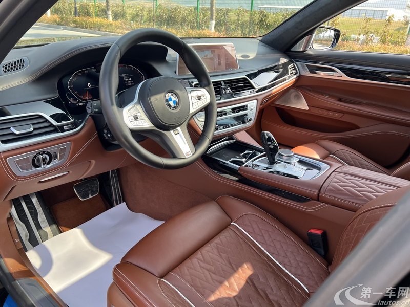 宝马7系 740Li [进口] 2019款 3.0T 自动 汽油 行政型M运动套装 