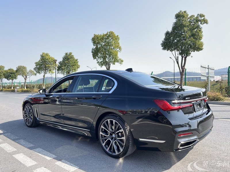 宝马7系 740Li [进口] 2019款 3.0T 自动 汽油 行政型M运动套装 