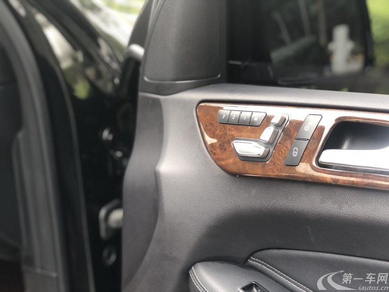 奔驰GLS级 GLS400 [进口] 2017款 3.0T 自动 动感型 