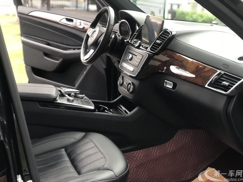 奔驰GLS级 GLS400 [进口] 2017款 3.0T 自动 动感型 