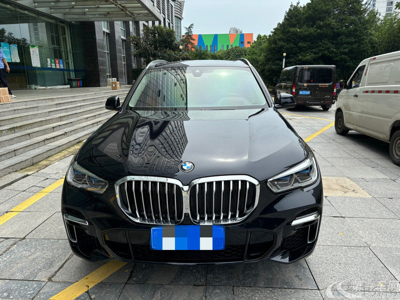 宝马X5 xDrive30Li 2022款 2.0T 自动 尊享型M运动套装 (国Ⅵ) 