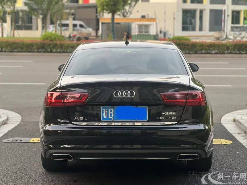 奥迪A6L 35TFSI 2018款 2.0T 自动 运动型30周年纪念版 (国Ⅴ) 