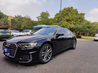 奥迪A6L 45TFSI 2.0T 自动 臻选动感型 