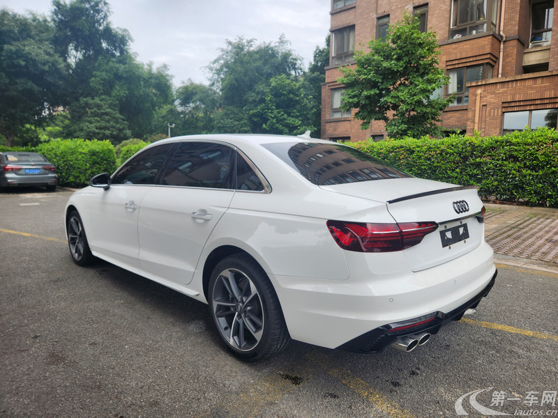 奥迪A4L 2020款 2.0T 自动 quattro豪华致雅型 (国Ⅵ) 