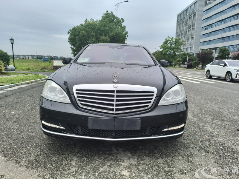 奔驰S级 S350 [进口] 2012款 3.5L 自动 汽油 加长版Grand-Edition 