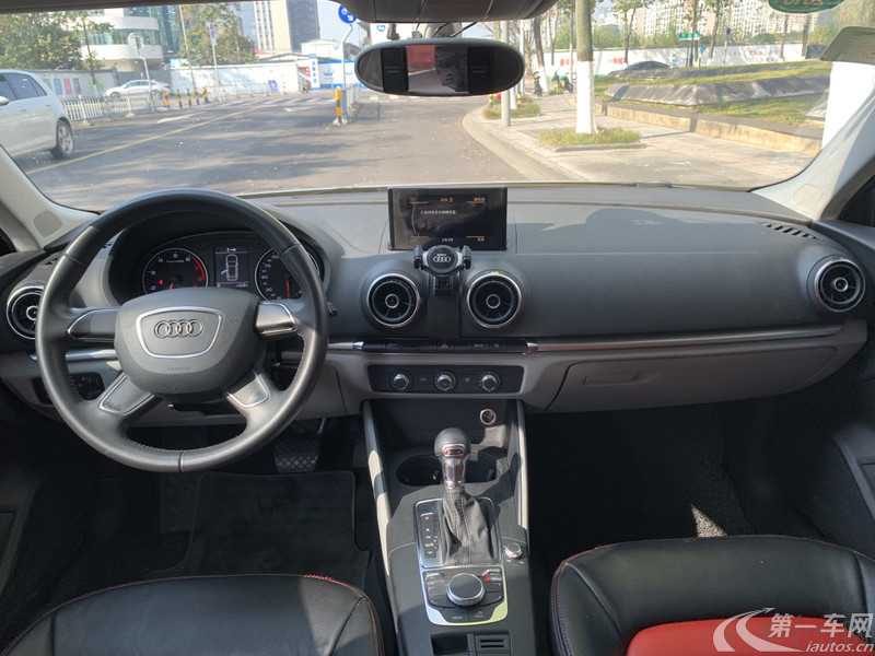 奥迪A3 35TFSI 2014款 1.4T 自动 汽油 舒适型Sportback (国Ⅳ) 