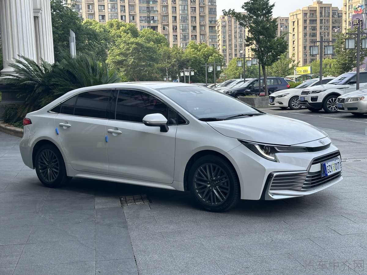 丰田凌尚 2023款 2.0L 自动 豪华版 价格0万 