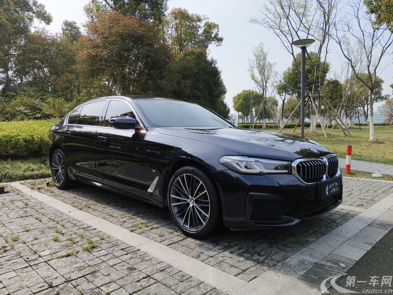 宝马5系 530Li 2022款 2.0T 自动 汽油 xDrive改款二M运动套装 (国Ⅵ) 