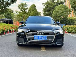 奥迪A6L 45TFSI 2.0T 自动 臻选动感型 