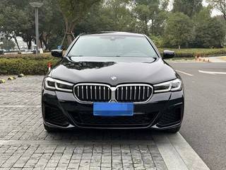 宝马5系 530Li 2.0T 自动 改款领先型M运动套装 