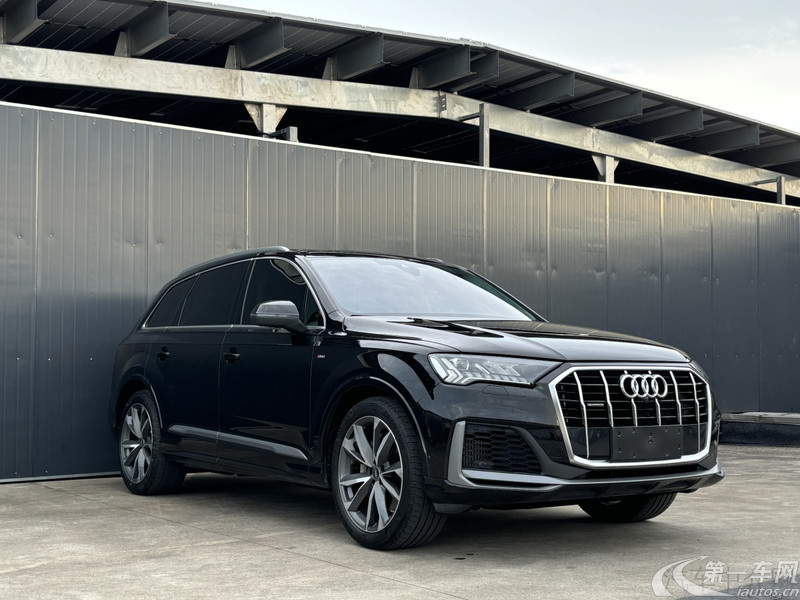 奥迪Q7 55 [进口] 2022款 3.0T 自动 运动型quattro-S-line 