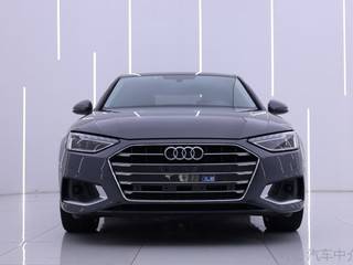 奥迪A4L 40TFSI 2.0T 自动 时尚动感型 