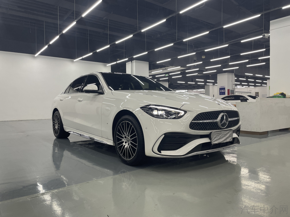 奔驰C级 C260L 2023款 1.5T 自动 改款二运动版 价格0万 